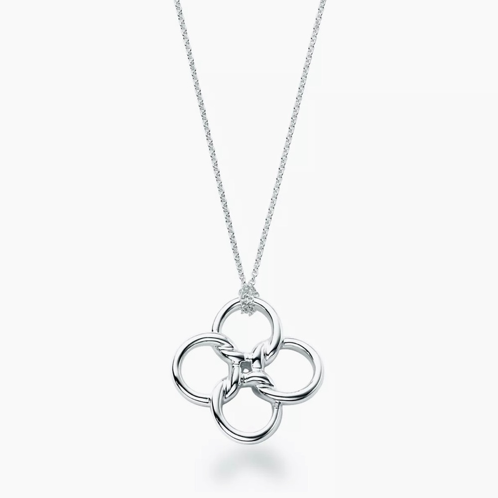 Tiffany & Co. Elsa Peretti Quadrifoglio Pendant